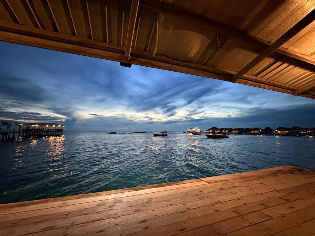 Mabul Backpackers Leilighet Mabul Island Eksteriør bilde