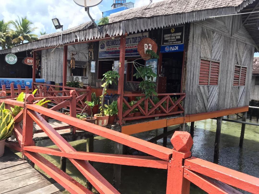 Mabul Backpackers Leilighet Mabul Island Eksteriør bilde
