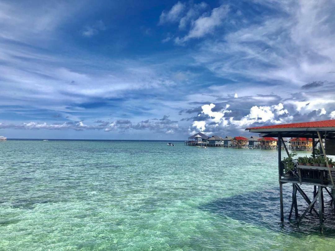 Mabul Backpackers Leilighet Mabul Island Eksteriør bilde
